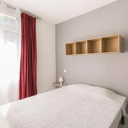 Holiday park Sous Les Pins By Popinns 4*