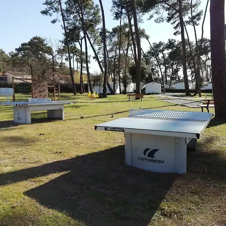 Sous Les Pins Üdülőpark 4*