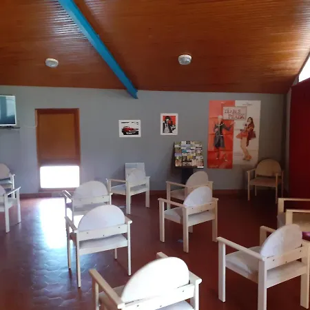 Sous Les Pins База отдыха 4*