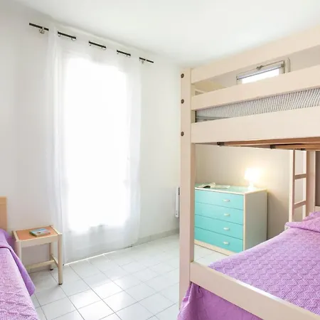 Sous Les Pins База отдыха Ронс-ле-Бен