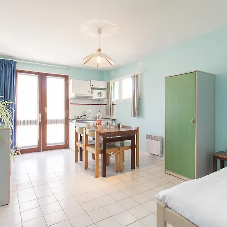 Sous Les Pins Ронс-ле-Бен