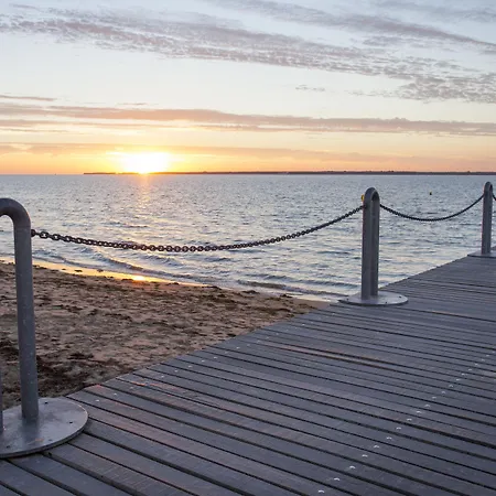 База отдыха Sous Les Pins 4*