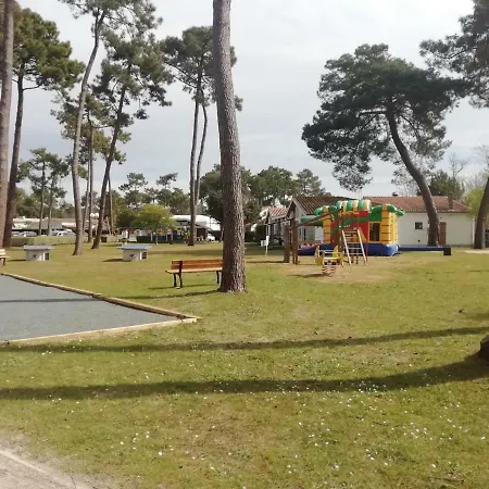 Holiday park Sous Les Pins By Popinns 4*